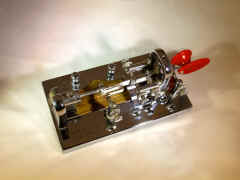 key-vibroplex-1967-03.jpg (182120 bytes)