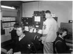 Navy_Radio_Station_.jpg (12342029 bytes)